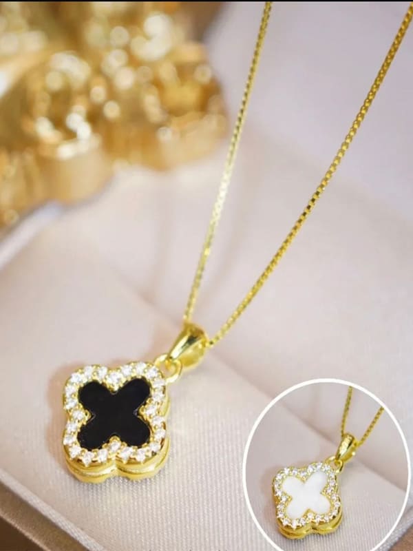 14K Gold plated clover leave necklace